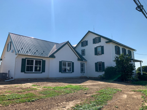 A-Cover-Conestoga-In-Law-Quarters-1