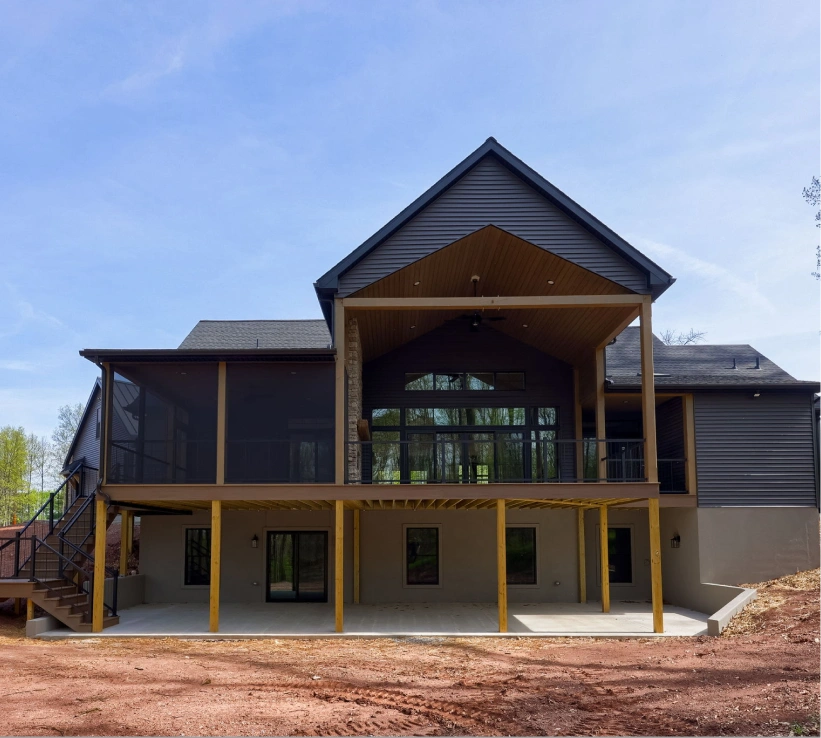 Image Modern Craftsman Custom Home section 2
